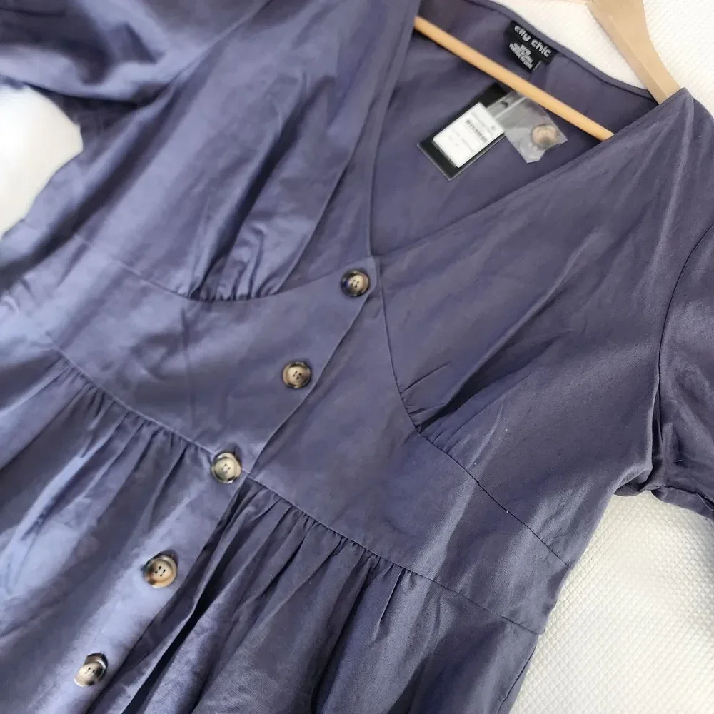City Chic Sunset Stroll Dusty Lilac Midi Dress with Button Detail - Picture 11 of 16